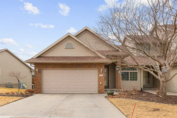 755 Broadmoor Drive, North Liberty, IA 52317