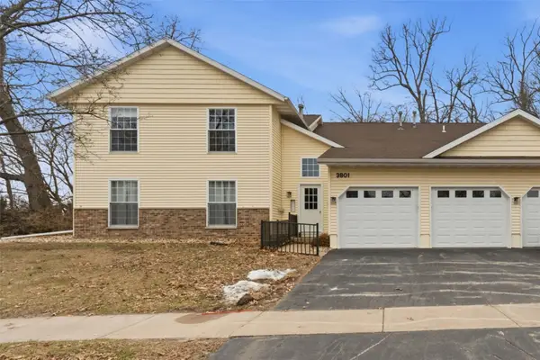 3801 Lexington Drive Ne #D, Cedar Rapids, IA 52404