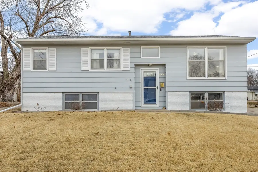 4436 Rushmore Drive Ne, Cedar Rapids, IA 52402 - #2