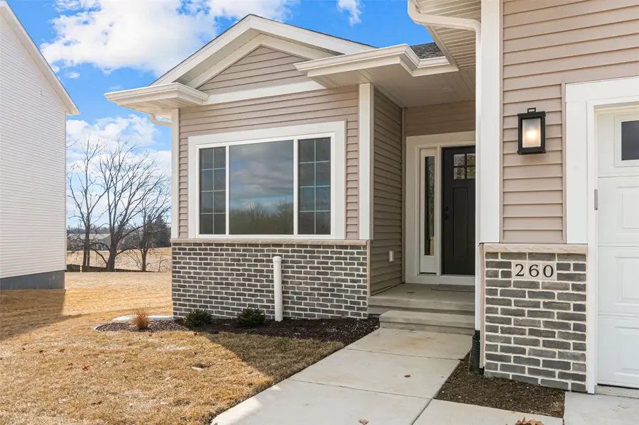 260 Pine Grove Lane, Iowa City, IA 52246 - #3