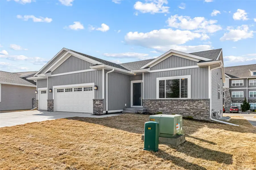 270 Pine Grove Lane, Iowa City, IA 52246 - #2