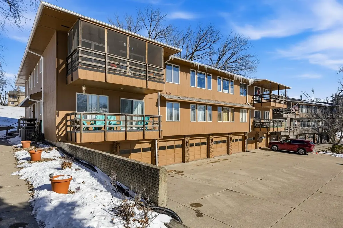 1730 Pikes Peak Ct Ne, Cedar Rapids, IA 52402 - #1