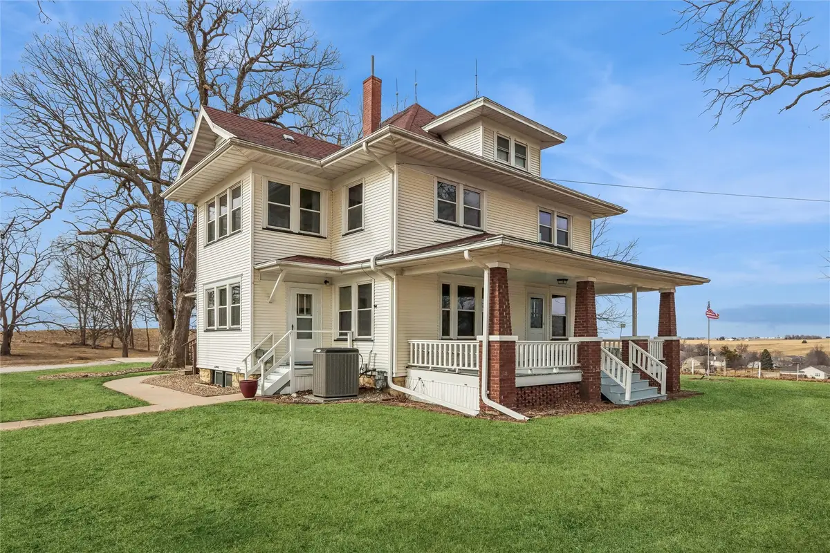 527 SW Swisher View Drive, Swisher, IA 52338 - #1