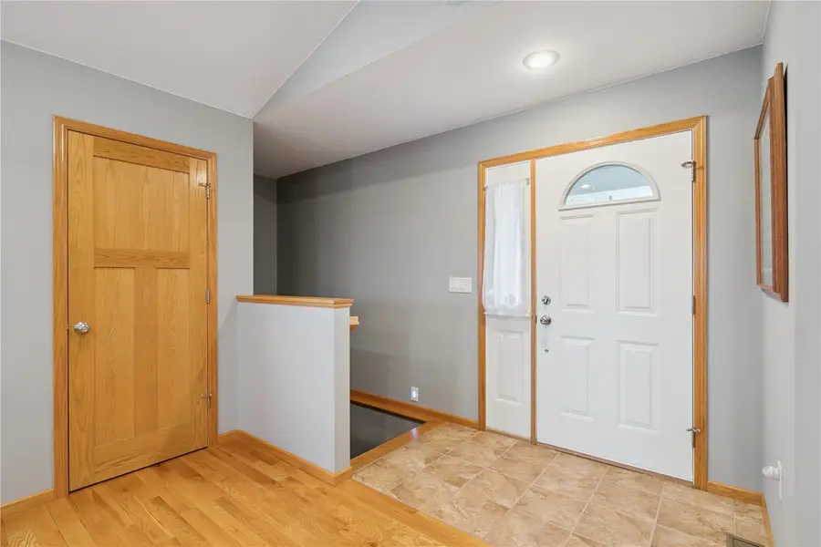 1101 Wood Lily Road, Solon, IA 52333 - #3