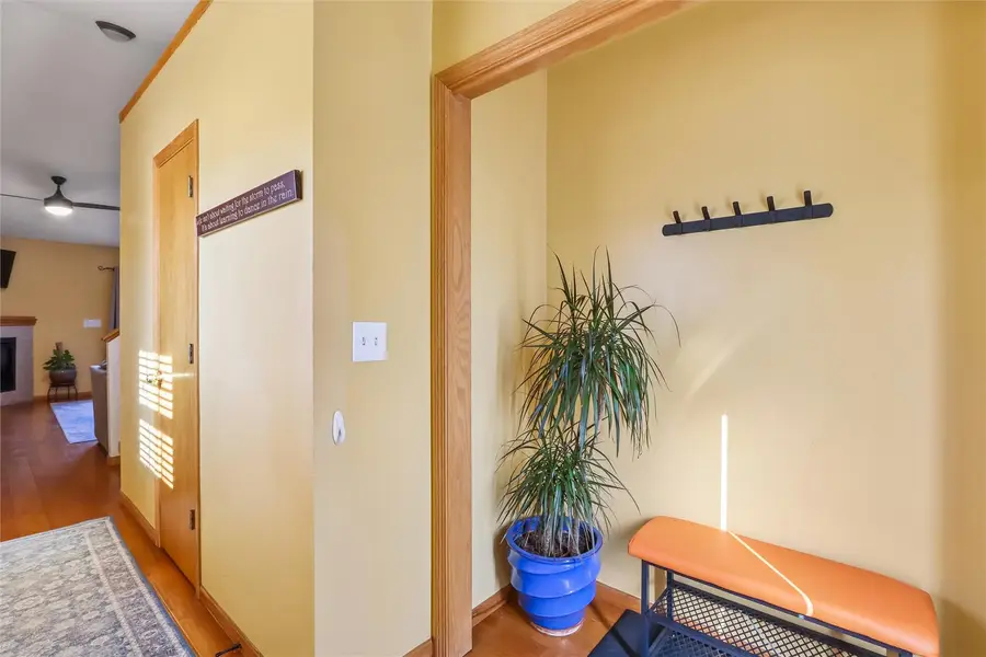 677 Rachael St, North Liberty, IA 52317 - #2