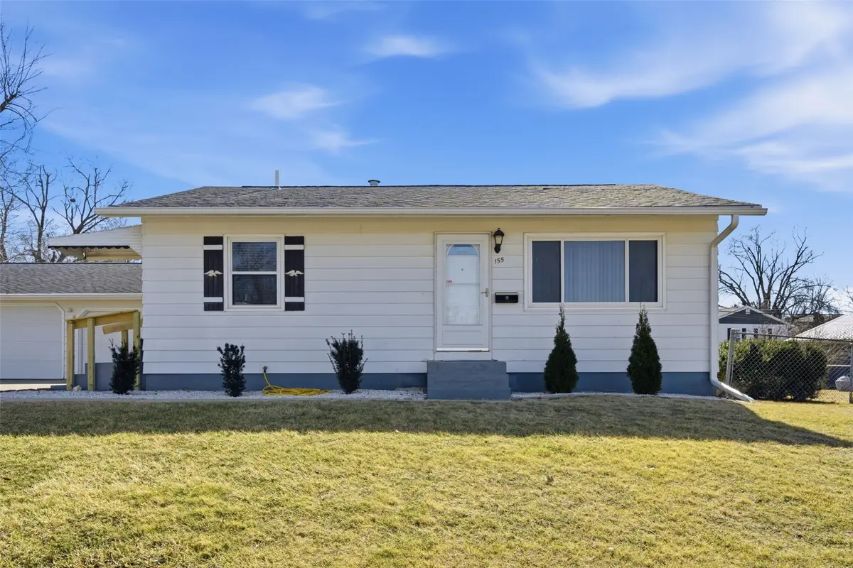 155 Oklahoma Avenue Sw, Cedar Rapids, IA 52404 - #1