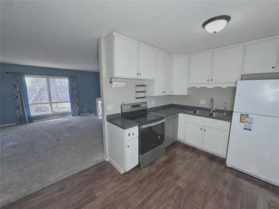 145 Belvedere Drive Nw, Cedar Rapids, IA 52405 - #2