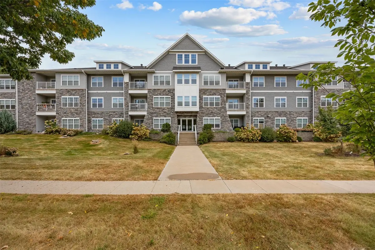 260 N Scott Boulevard #203, Iowa City, IA 52245 - #1
