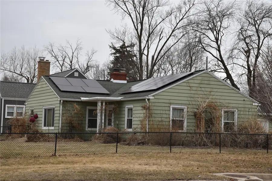 700 25th Street Ne, Cedar Rapids, IA 52402 - #3