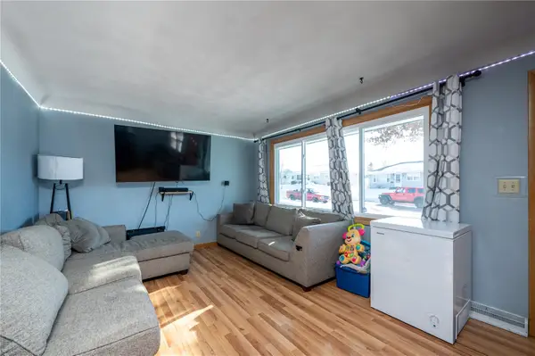 2908 Schultz Drive Nw, Cedar Rapids, IA 52405