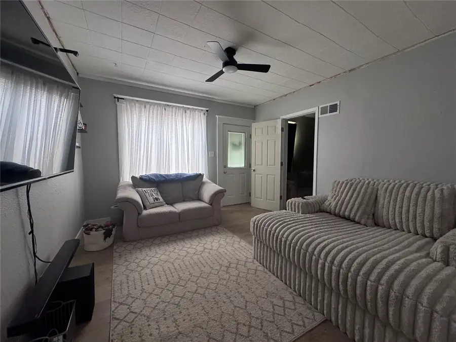 179 15th Avenue Sw, Cedar Rapids, IA 52404 - #3