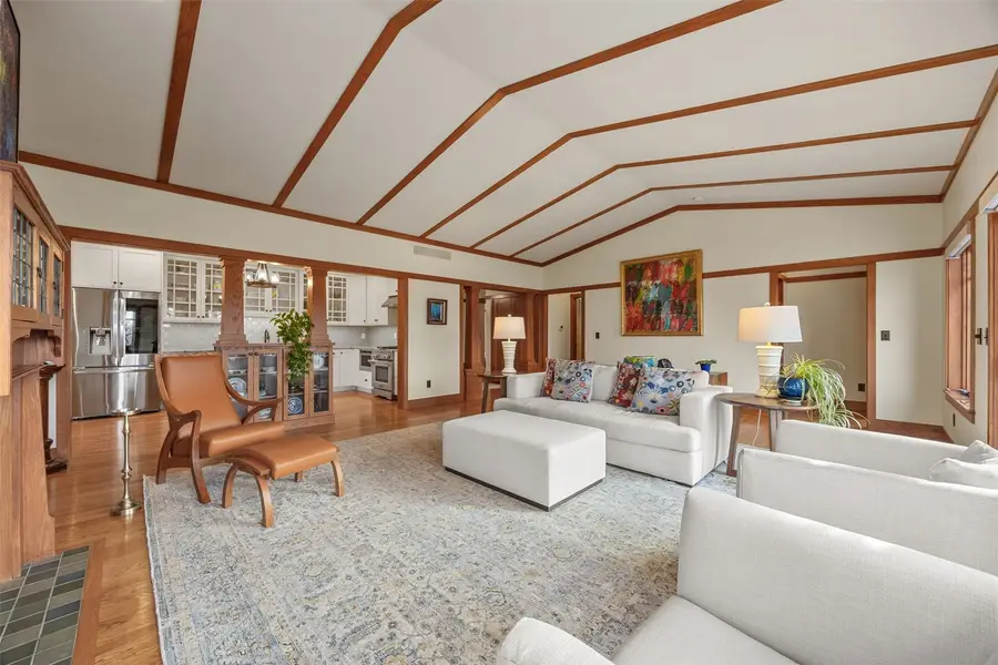 2883 Meadowlark Lane Ne, Iowa City, IA 52240 - #2