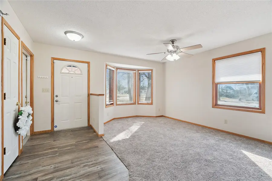 140 35th St Drive Se #1, Cedar Rapids, IA 52403 - #2