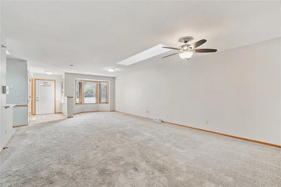 140 35th St Drive Se #3, Cedar Rapids, IA 52403 - #2