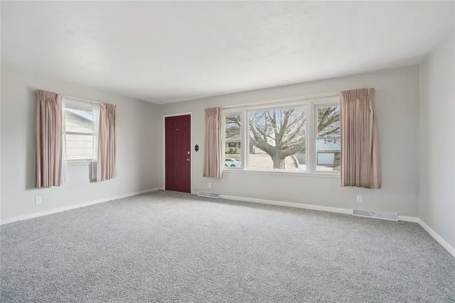 645 40th St Se, Cedar Rapids, IA 52403 - #3