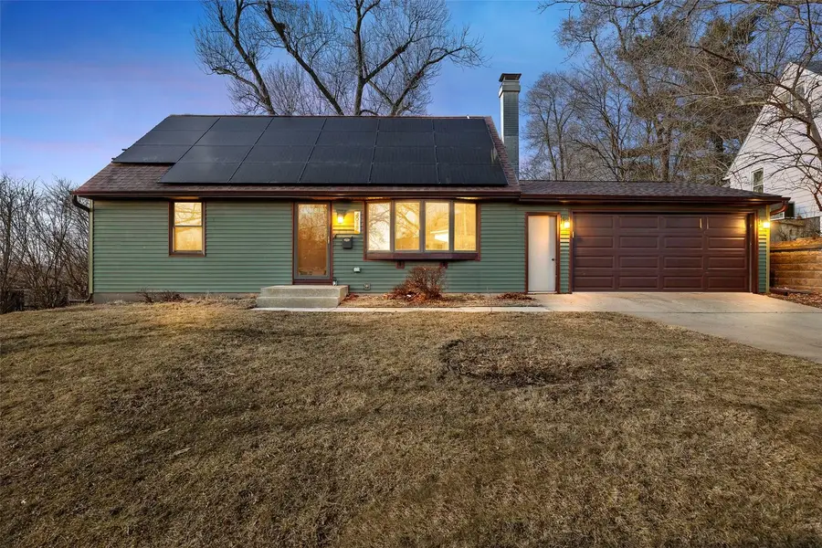 4018 Dalewood Avenue Se, Cedar Rapids, IA 52403 - #2