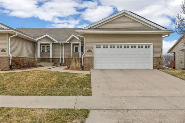 736 Croell Ave, Tiffin, IA 52340