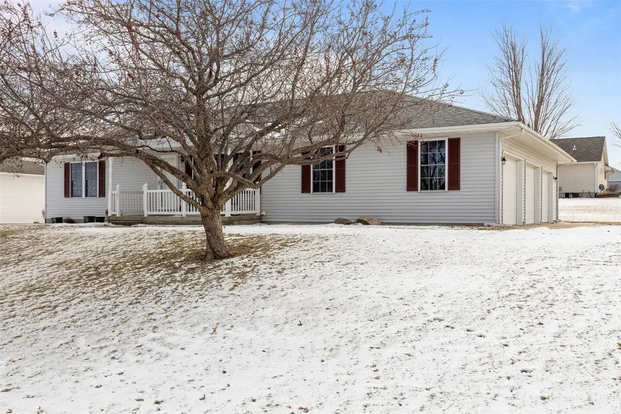 501 5th Street E, Newhall, IA 52315 - #3