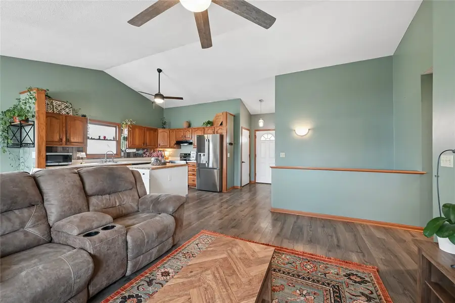 1616 Hamer Drive Nw, Cedar Rapids, IA 52405 - #2