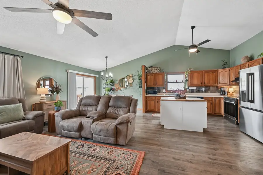 1616 Hamer Drive Nw, Cedar Rapids, IA 52405 - #3