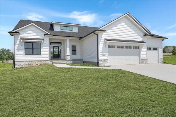 1000 Hampshire Circle, Marion, IA 52302