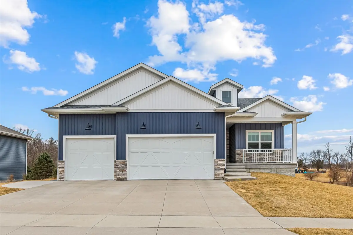 819 Old Mill Lane, Solon, IA 52333 - #1