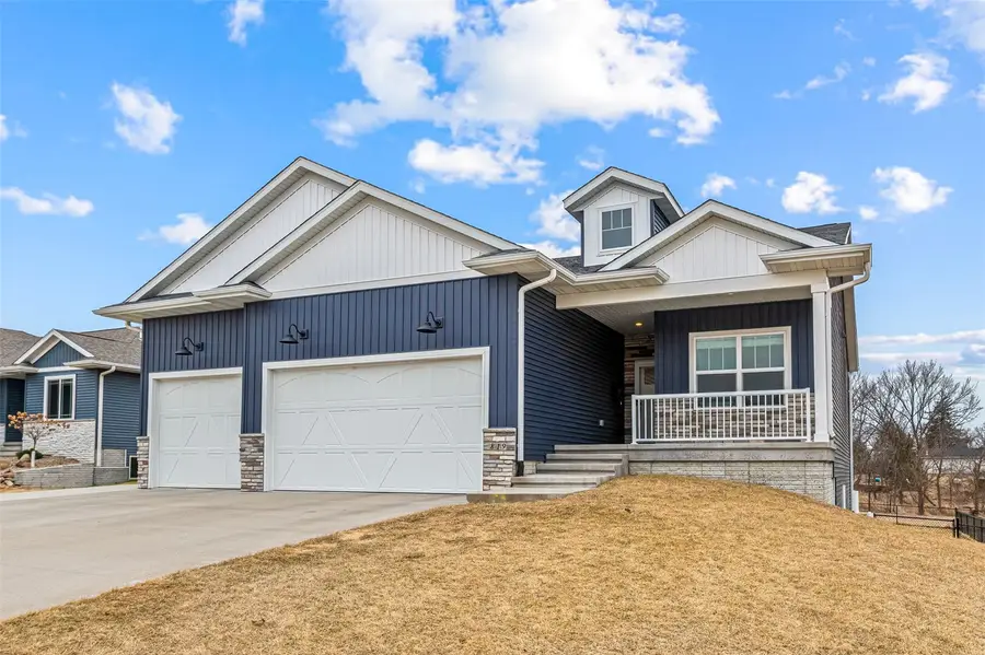 819 Old Mill Lane, Solon, IA 52333 - #2