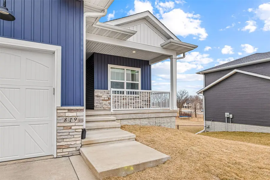 819 Old Mill Lane, Solon, IA 52333 - #3