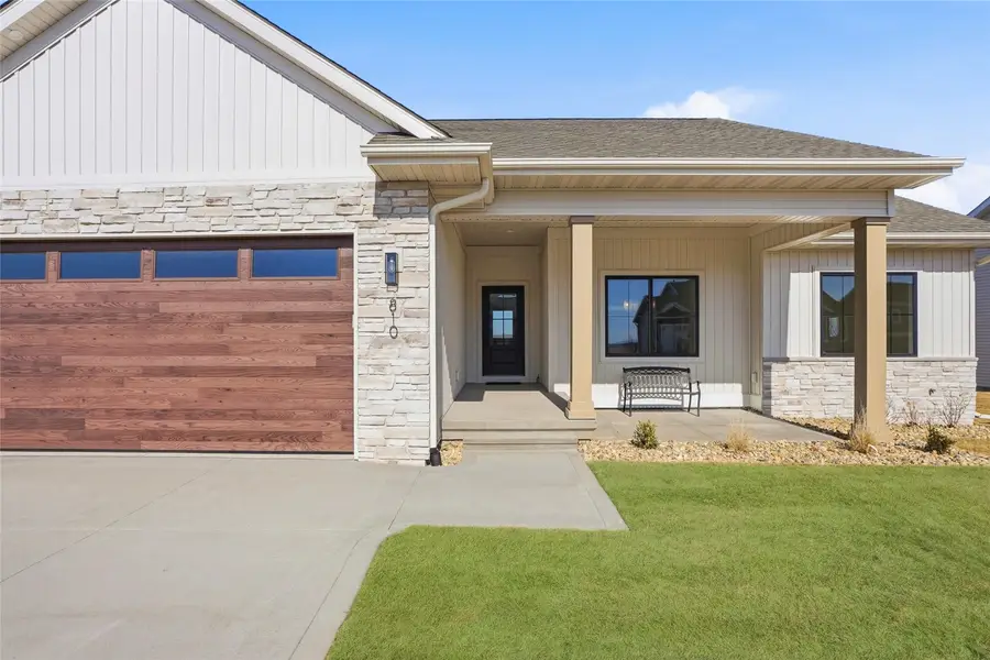 810 Yorkshire Street, North Liberty, IA 52317 - #2