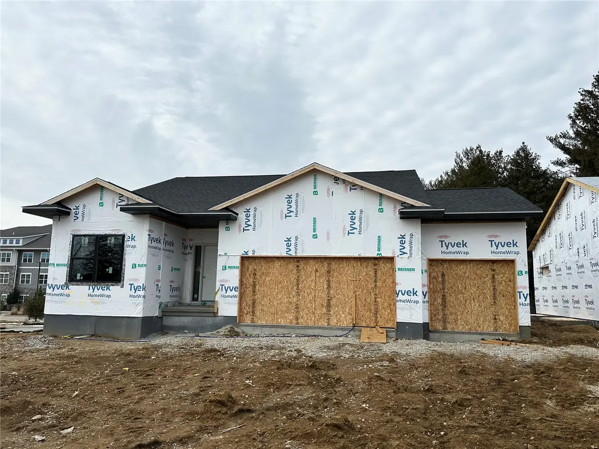 284 Pine Grove Lane, Iowa City, IA 52246 - #1