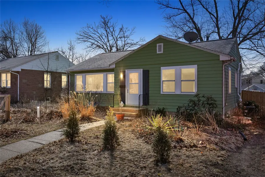 1521 E Court Street, Iowa City, IA 52245 - #3