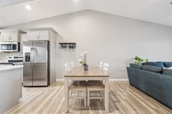 3001 Sherwood Drive, Marion, IA 52302