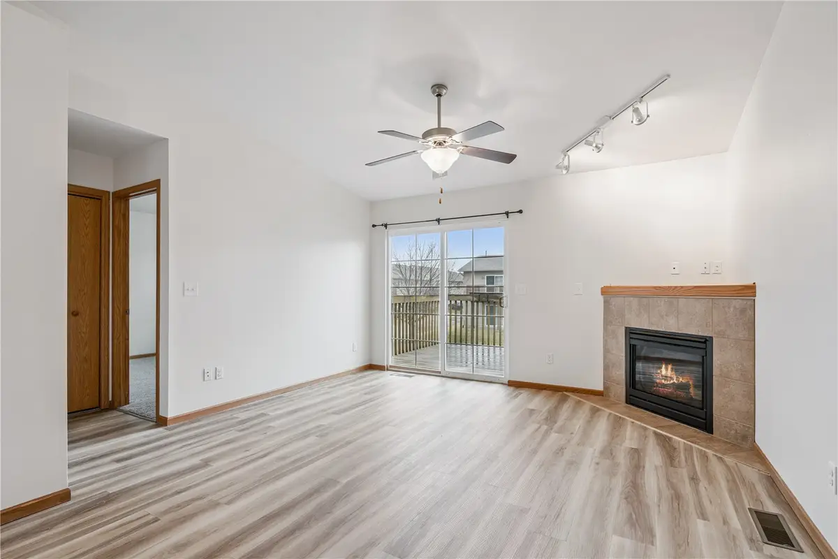 70 Jefferson Lane, North Liberty, IA 52317 - #1