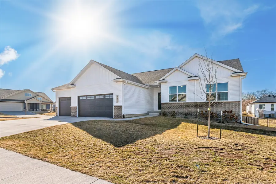 801 Old Mill Lane, Solon, IA 52333 - #2