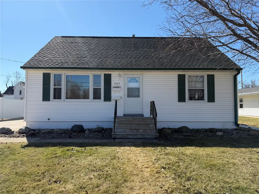 393 9th Ave, Marion, IA 52302 - #2