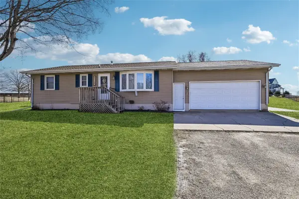 910 Karens Court, Walker, IA 52352