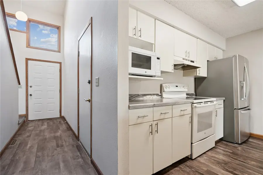 2060 Holiday Road, Coralville, IA 52241 - #3