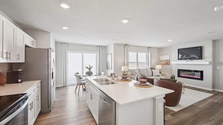 584 N Kimberlite Street, Tiffin, IA 52340 - #3