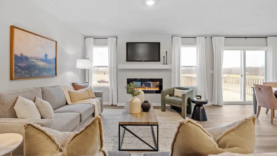 2874 Grassland Court, Hiawatha, IA 52233 - #3