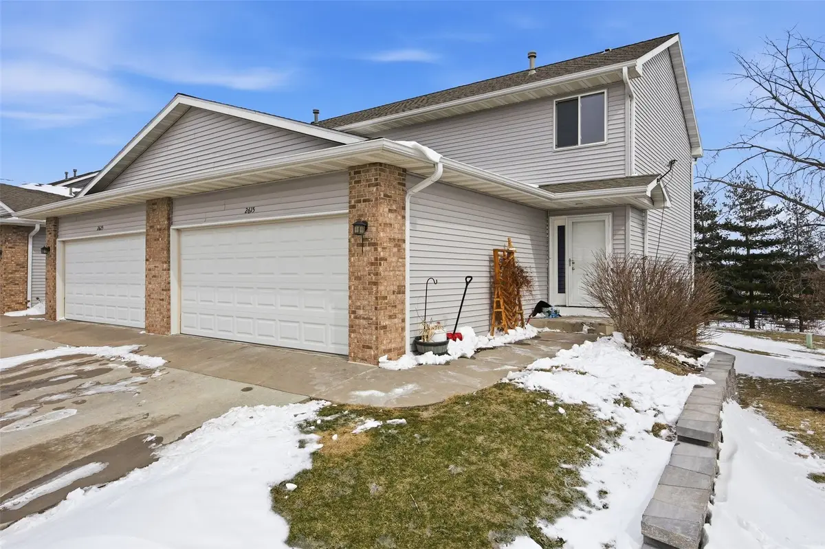 2615 Pheasant Ridge Court, Marion, IA 52302 - #1