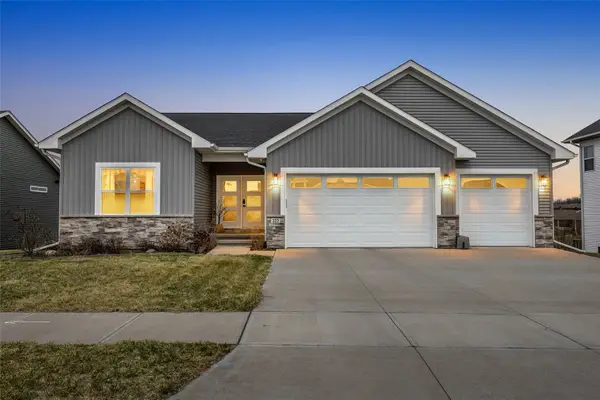 222 Sedona St, Iowa City, IA 52246