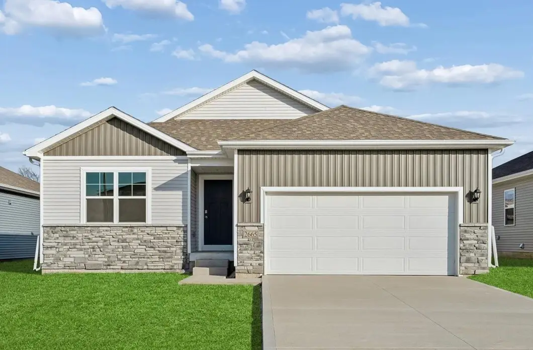 600 Ella Avenue, Tiffin, IA 52340 - #1