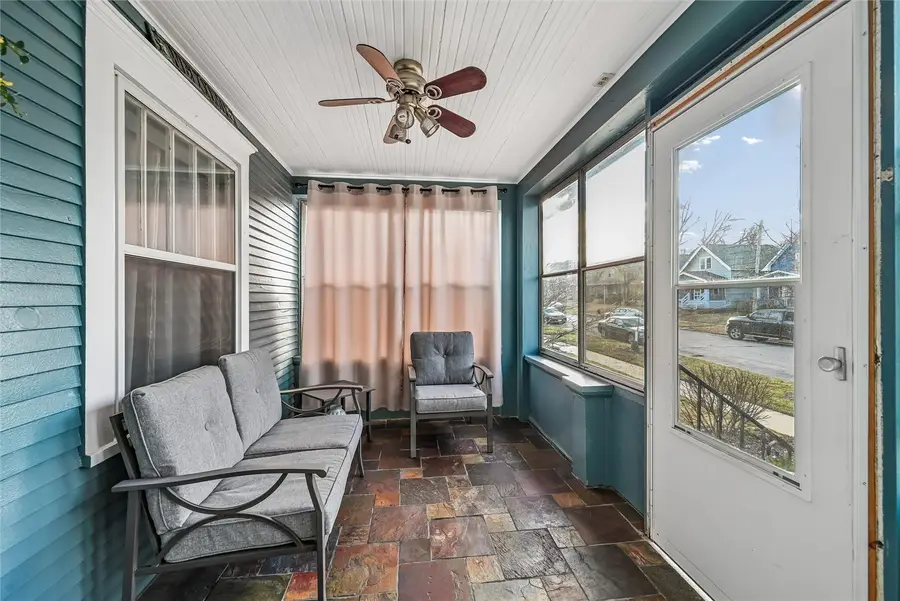 1806 7th Avenue Se, Cedar Rapids, IA 52403 - #3