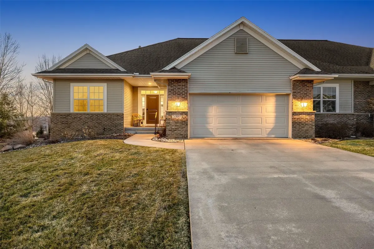 5997 Meadow Grass Circle, Cedar Rapids, IA 52403 - #1