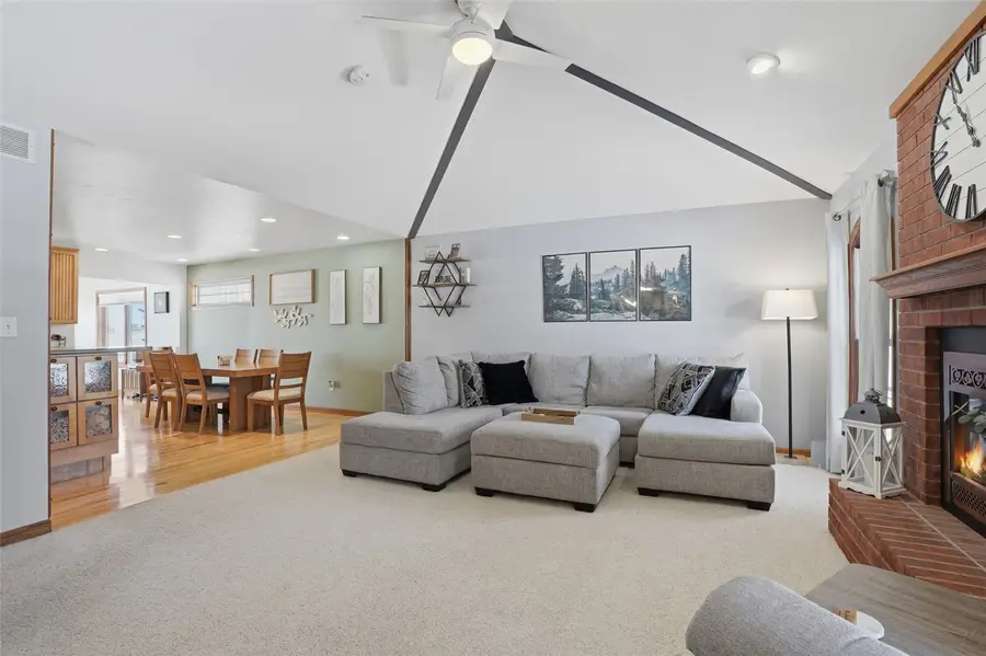 839 Pepper Drive, Iowa City, IA 52240 - #2