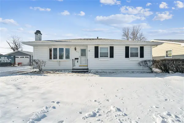 3013 Sue Lane Nw, Cedar Rapids, IA 52405