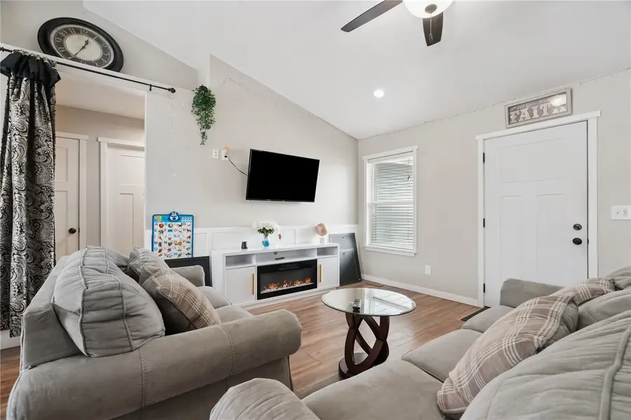 6250 Ohio Street Sw, Cedar Rapids, IA 52404 - #3