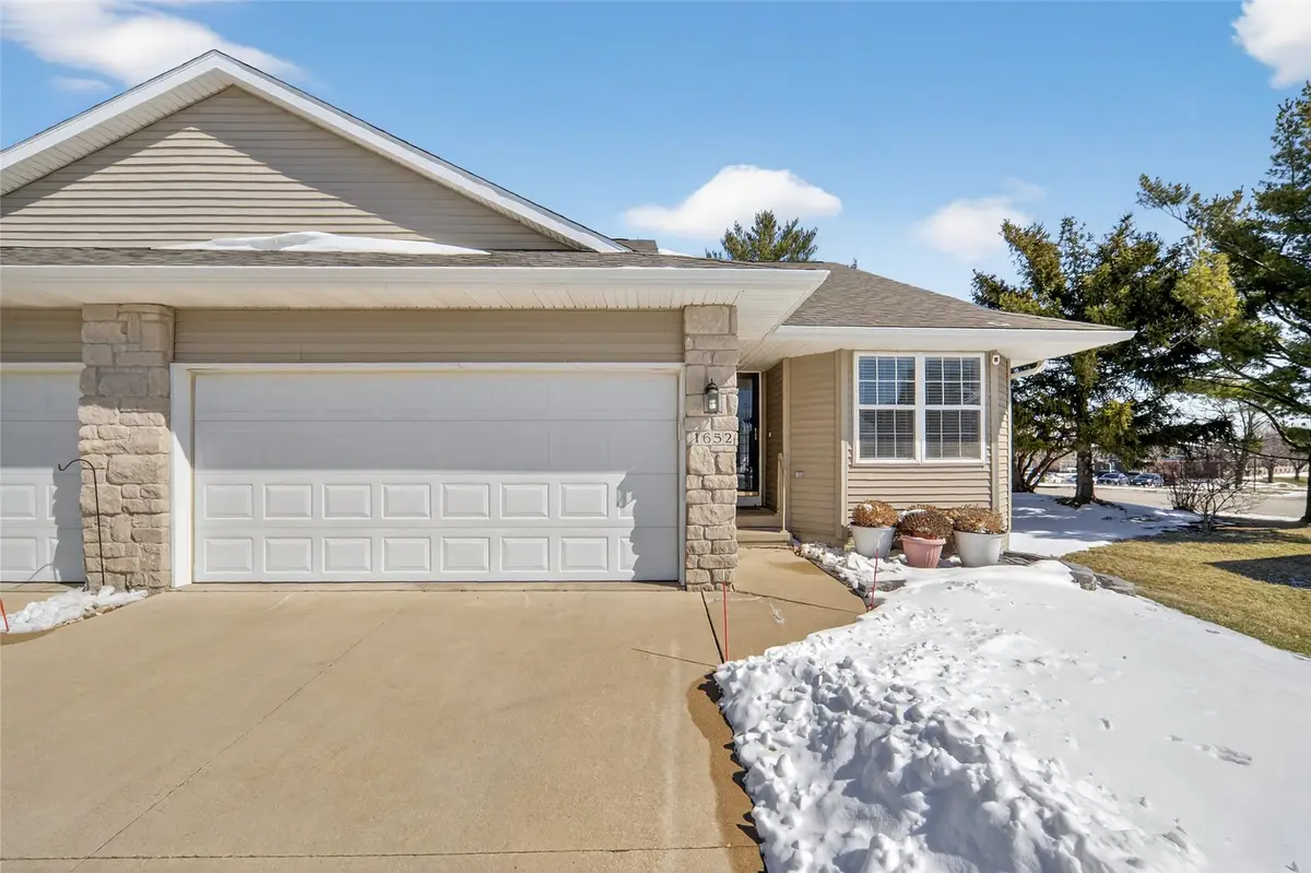 1652 Greens Way Court Ne, Cedar Rapids, IA 52402 - #1