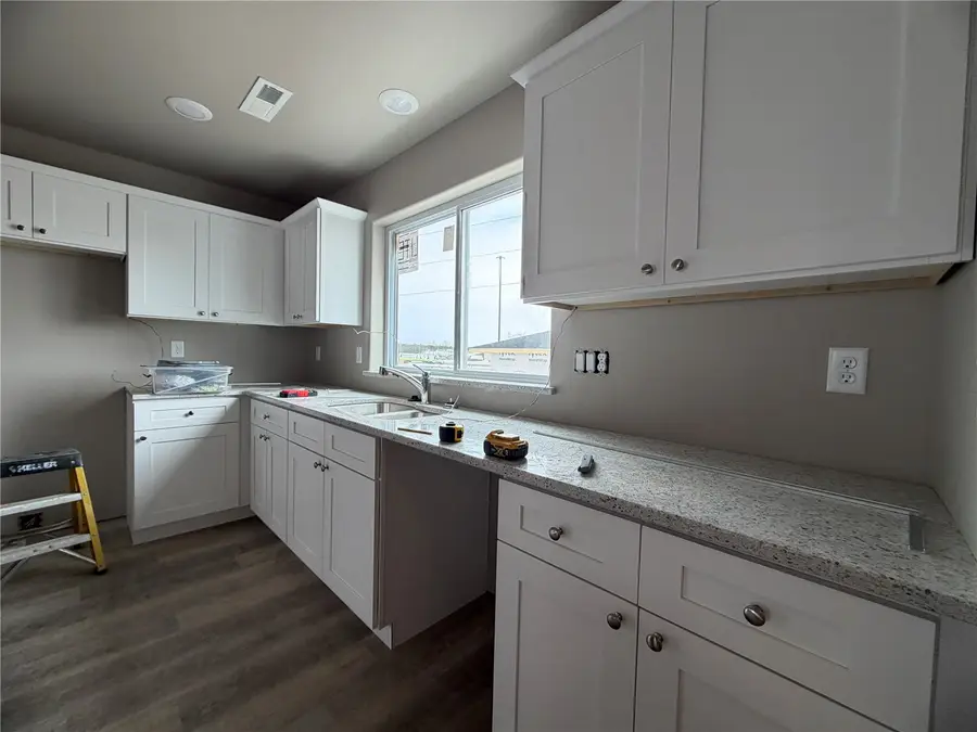 1621 Mitchell Place, Clear Creek, IA 52317 - #3