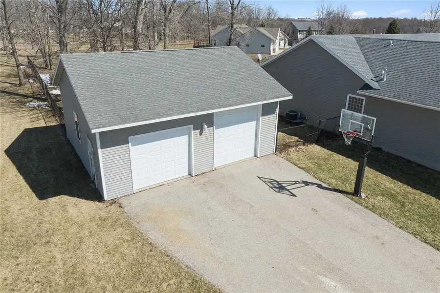 5057 Schwiebert Dr, Walker, IA 52352 - #3